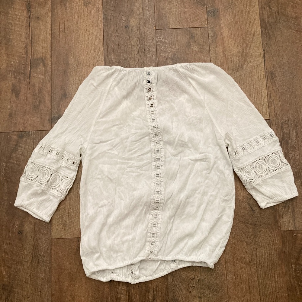 CYNTHIA ROWLEY TOP!! (size small) - Picture 2 of 4